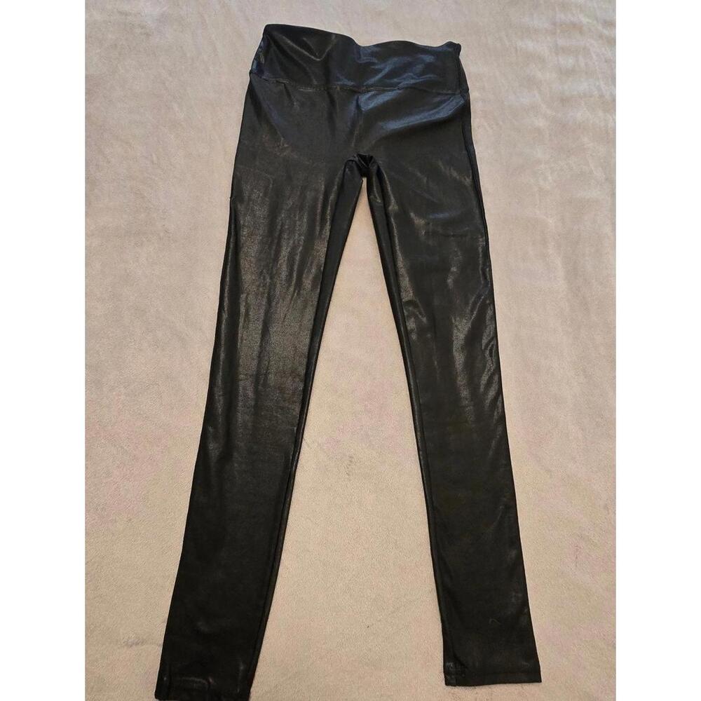 Faux Leather High Waisted Leggings (M)